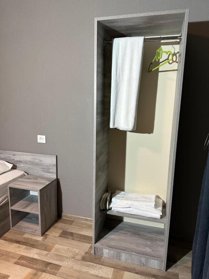 Nid Hotel Тбилиси Екстериор снимка