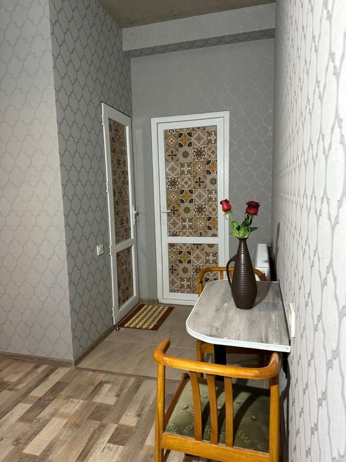 Nid Hotel Тбилиси Екстериор снимка