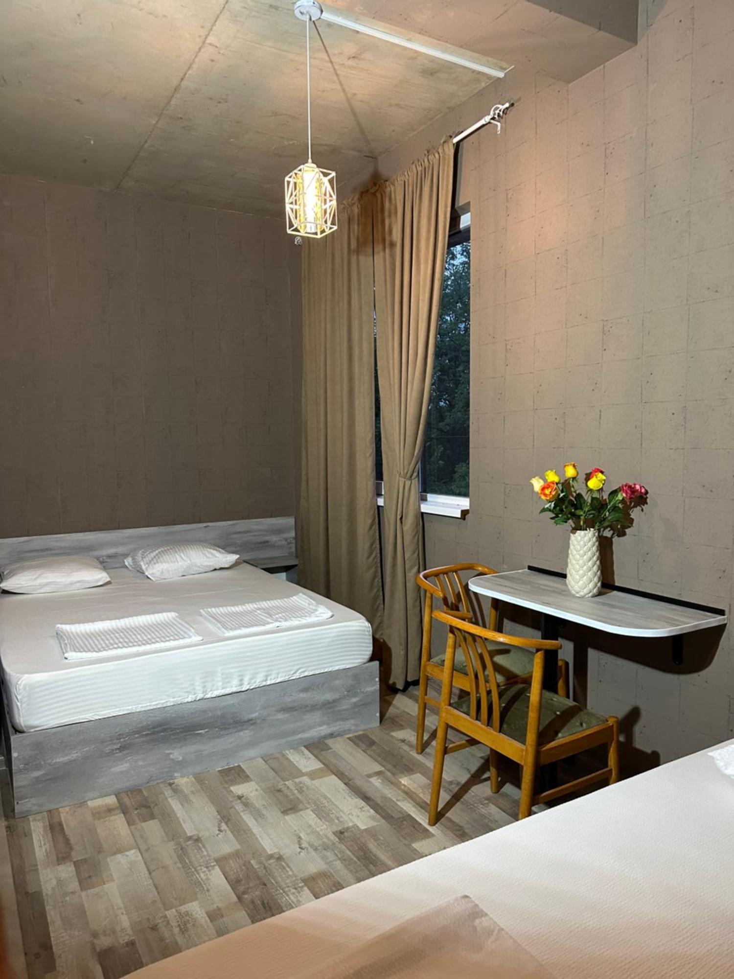 Nid Hotel Тбилиси Екстериор снимка